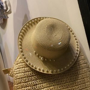 Meet your Posher, Norma